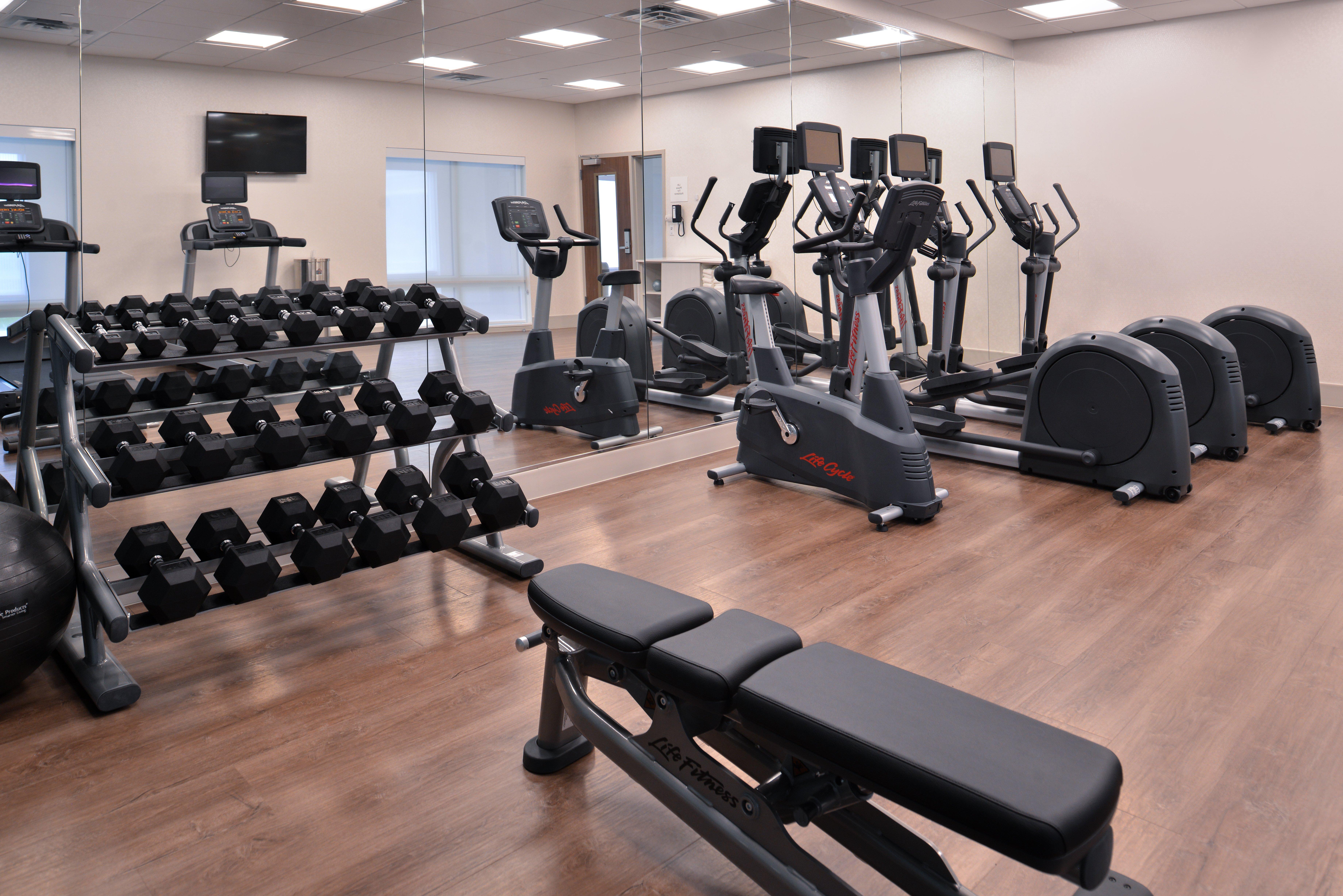 Holiday Inn Express & Suites - Marshalltown By Ihg Экстерьер фото